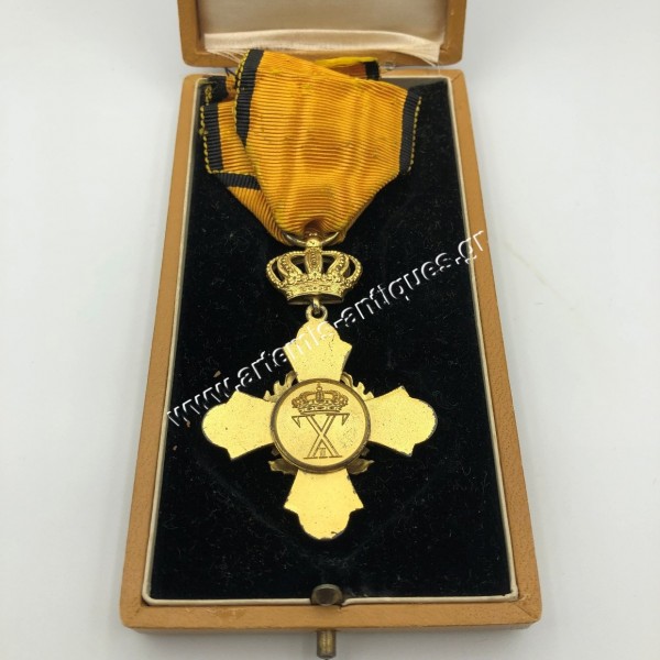 Golden Knight of The Order of The Phoenix Huguenin