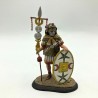 Αρχαίος Ρωμαίος με Λάβαρο Figurine