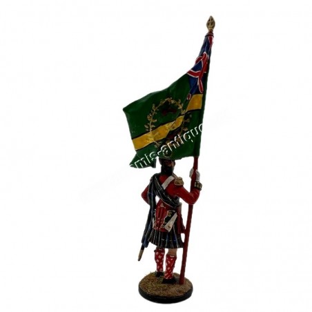 Highlander Bearer Figurine