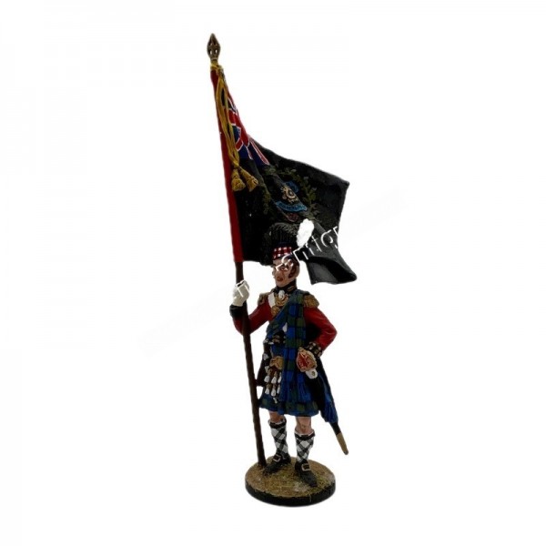 Highlander Bearer Figurine