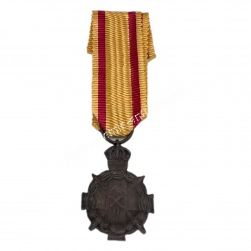 Miniature Medal of Outstanding Acts 1940 Type B