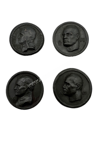 Μπενίτο Μουσολίνι (1883-1945) Μετάλλια