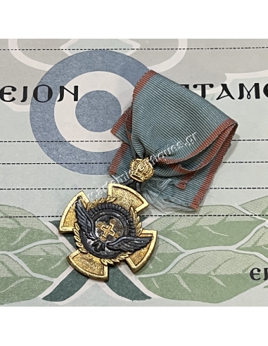 Greek Air Force Cross of Valour 1945 with Award