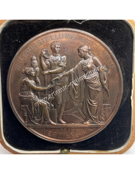 Διεθνής Έκθεση Βιέννης 1873 Franz Joseph I Kaiser, μετάλλιο στο κουτί του