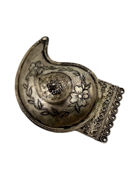 19th Century Traditional Piece of Jewelry