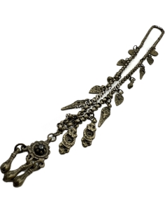 Traditional Necklace with Ornaments and Eight Shaped chains 19th century 2
