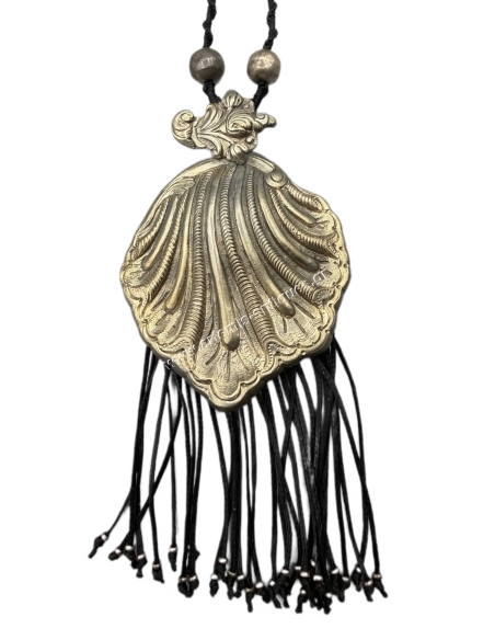 Κολιέ με Παραδοσιακή Πόρπη 19ου αιώνα