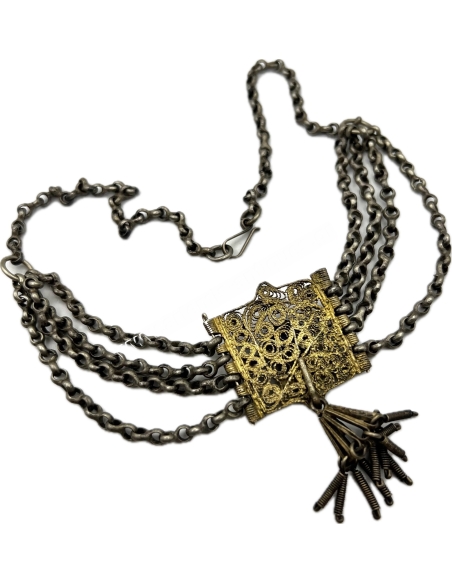 19th century Necklace, Eight Shaped chains, Filigree center piece