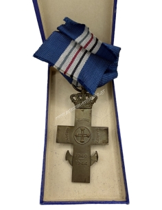 Σταυρός Αγώνος Βασιλικού Ναυτικού 1940-1944 2