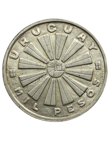 1000 Pesos 1969 FAO with teardrop Uruguay