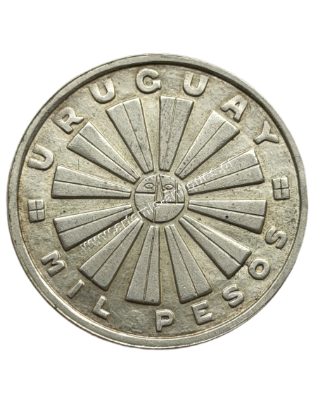 1000 Pesos 1969 FAO with teardrop Uruguay