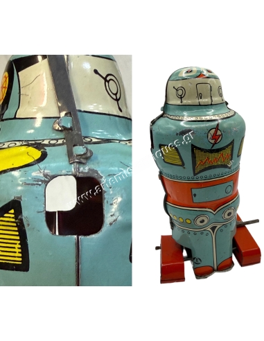 Robot Tin Toy by Priftis