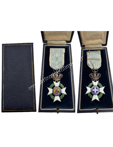 Silver Knight of the Order of the Redeemer by Spink in its box