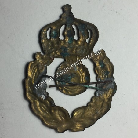 Royal Greek Military Hut Badge